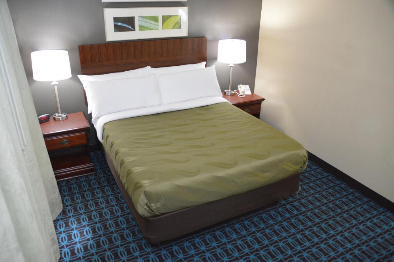 Quality Inn & Suites Dublin Extérieur photo